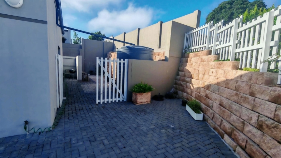 3 Bedroom Property for Sale in Reebok Western Cape